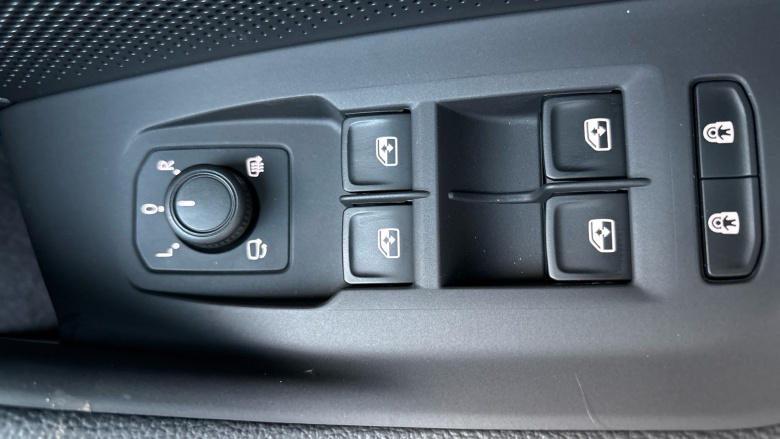 Skoda Superb 1.5 TSI e-TEC SE Technology 5dr DSG Petrol Hatchback